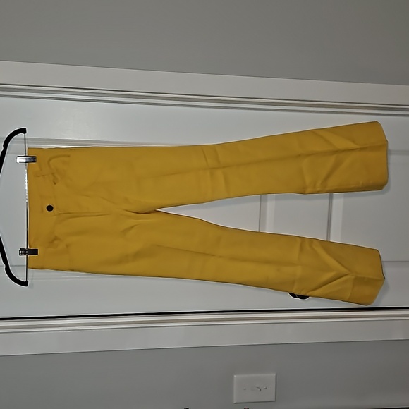 Levi's Denim - Levi's Groovy 1974 Yellow/ Goldbellbottoms in NWOT/ No Labels 27x29